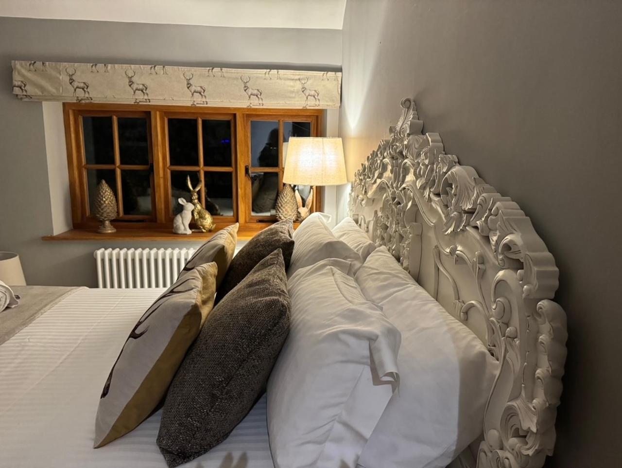 Отель The Coach House Chedworth Экстерьер фото