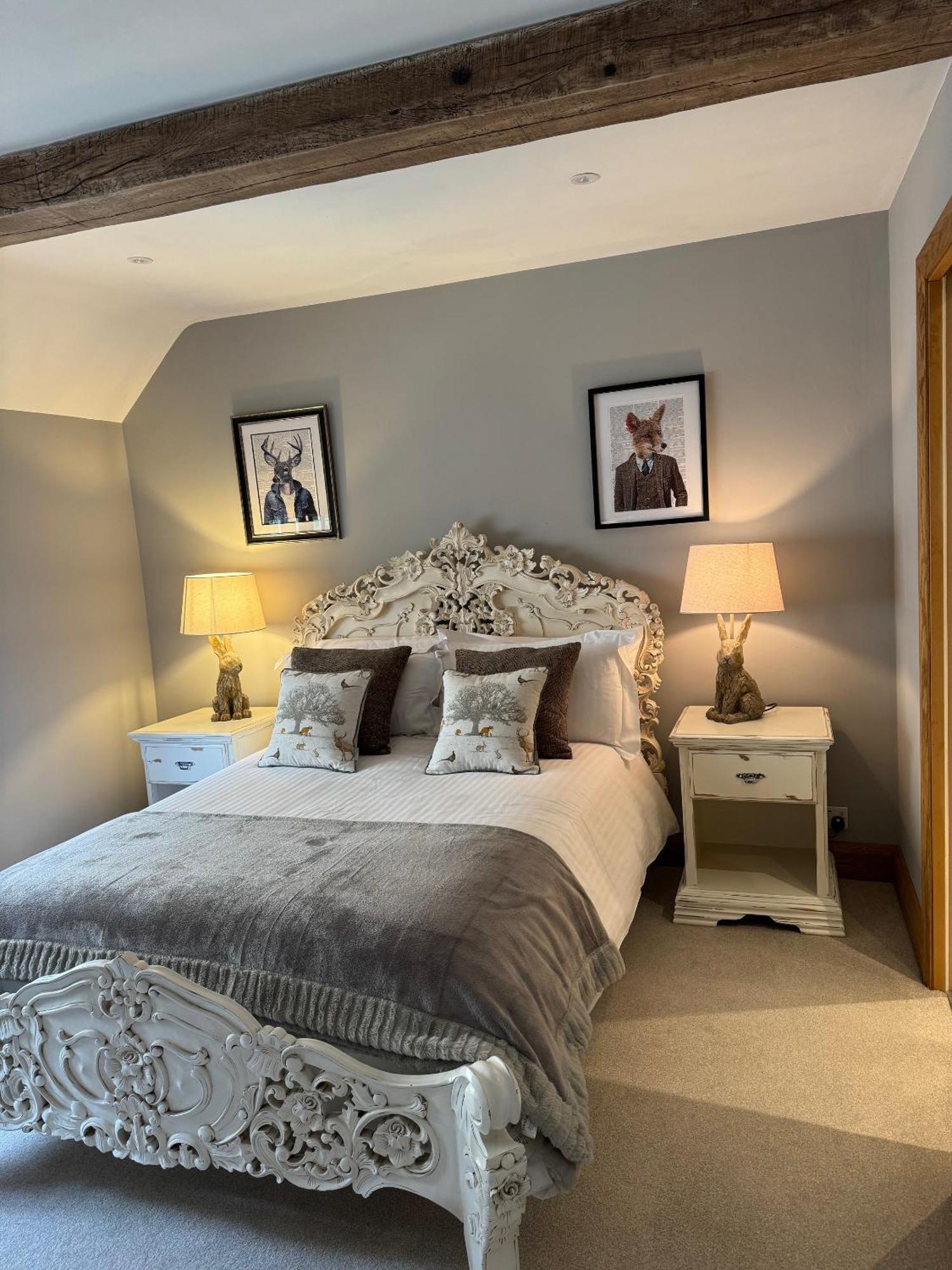 Отель The Coach House Chedworth Экстерьер фото